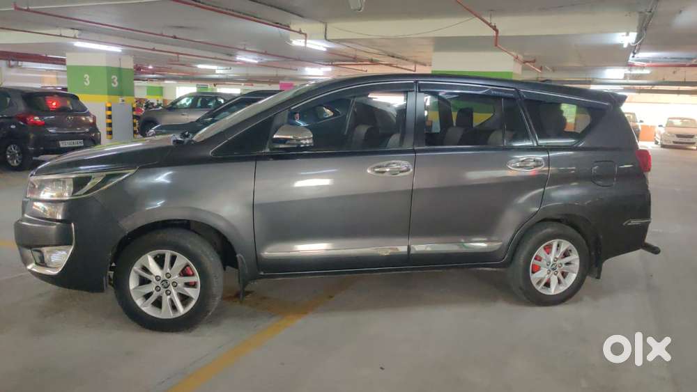 Toyota Innova Crysta 2.4 G Mt 7 Str, 2018, Diesel