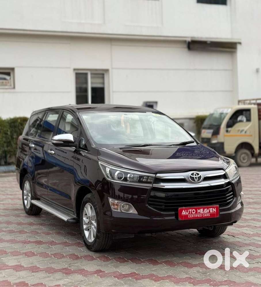 Toyota Innova Crysta 2.8 Z, 2016, Diesel