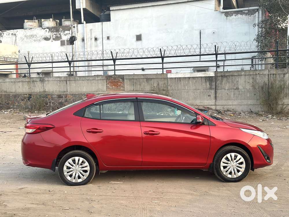 Toyota Yaris G Cvt, 2018, Petrol