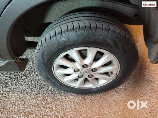 Toyota Innova 2.5 G (diesel) 8 Seater, 2013, Diesel