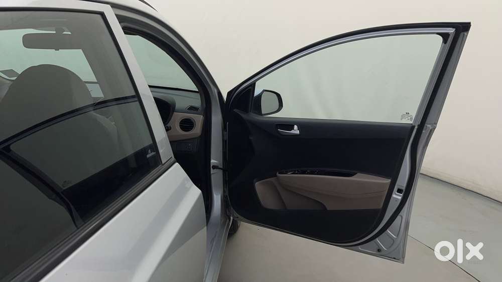 Hyundai Grand I10 [ ] 1.2 Kappa Vtvt Sportz At, 2018, Petrol