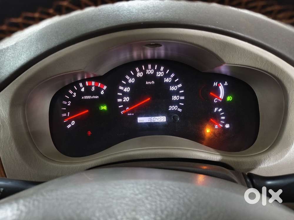 Toyota Innova 2.5 V 7 Str, 2010, Diesel