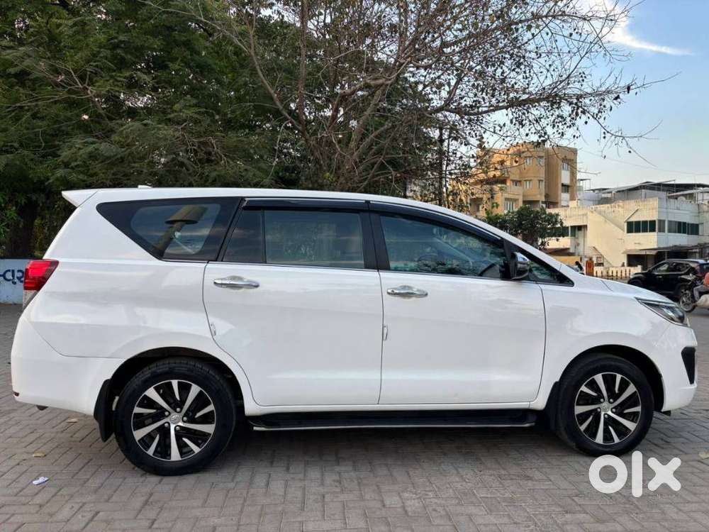 Toyota Innova Crysta Zx 2.4 Diesel 7 Seater, 2023, Diesel