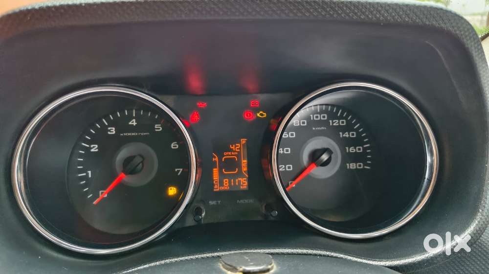 Mahindra Tuv 300 Mhawk100 T8, 2016, Diesel