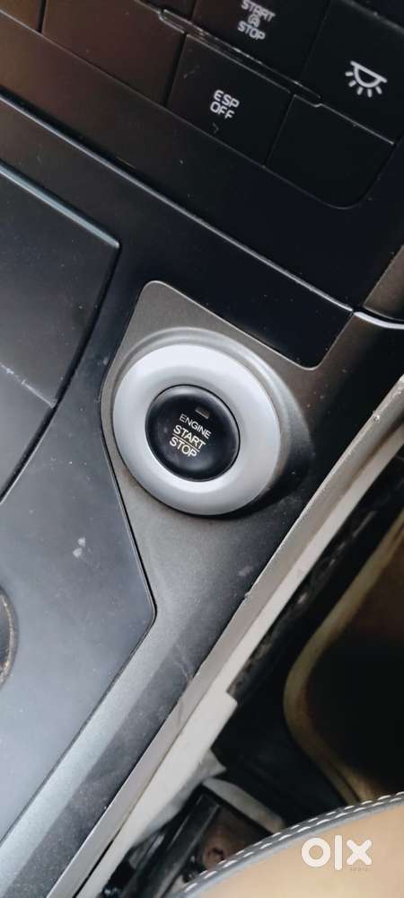 Mahindra Xuv500 2.2 W10, 2016, Diesel