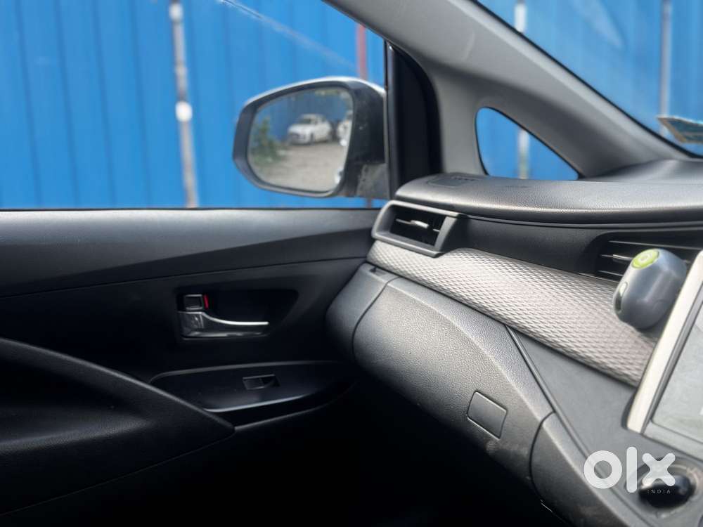 Toyota Innova Crysta [2020-ongoing] 2.4 Gx 7 Str, 2020, Diesel