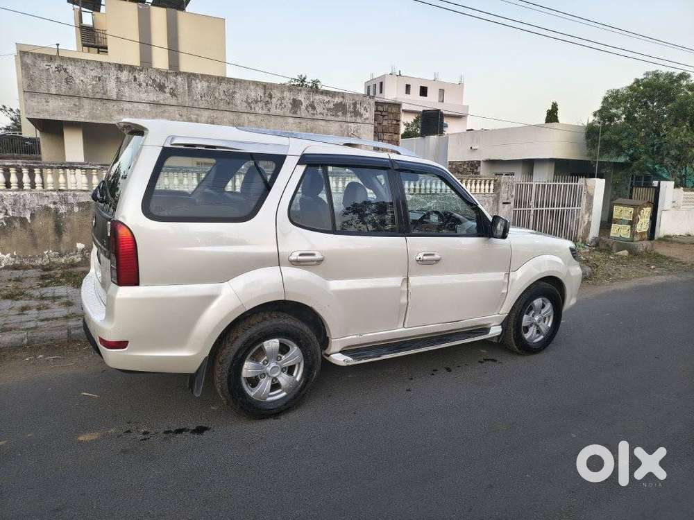Tata Safari Storme Vx, 2015, Diesel