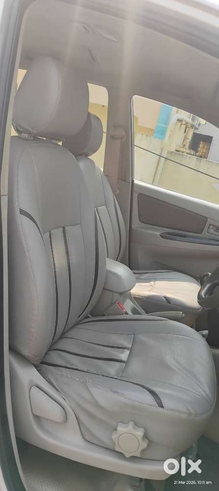 Toyota Innova 2.5 G (diesel) 7 Seater, 2014, Diesel