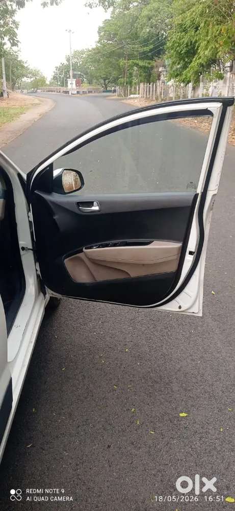 Hyundai Grand I10 2017 Diesel 92000 Km Driven