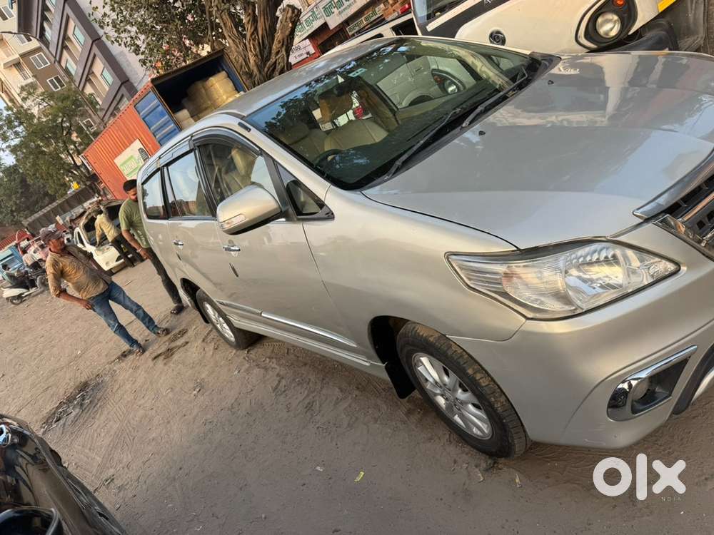 Toyota Innova Diesel 2013 Year