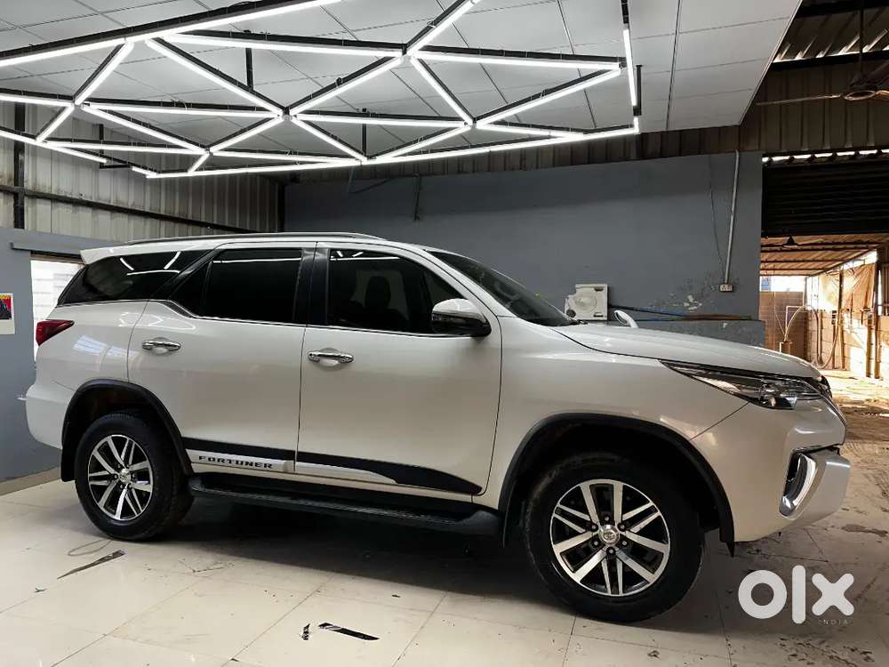 Toyota Fortuner 2019 Diesel 87400 Km Driven Service Toyota Totally