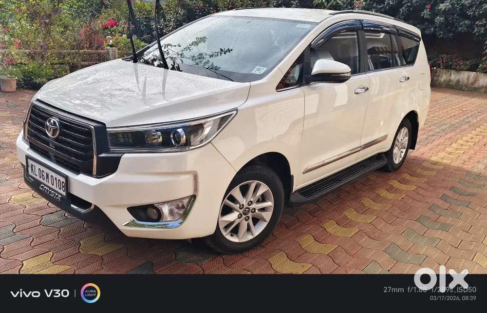 Toyota Innova Crysta