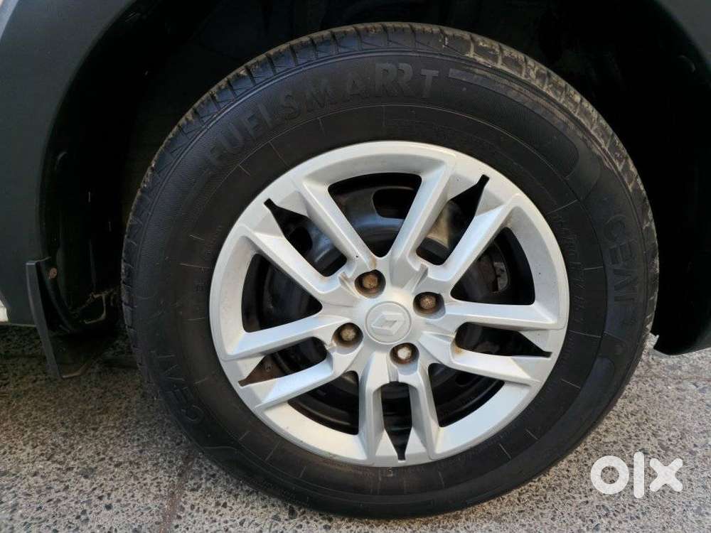 Renault Triber Rxt, 2019, Petrol