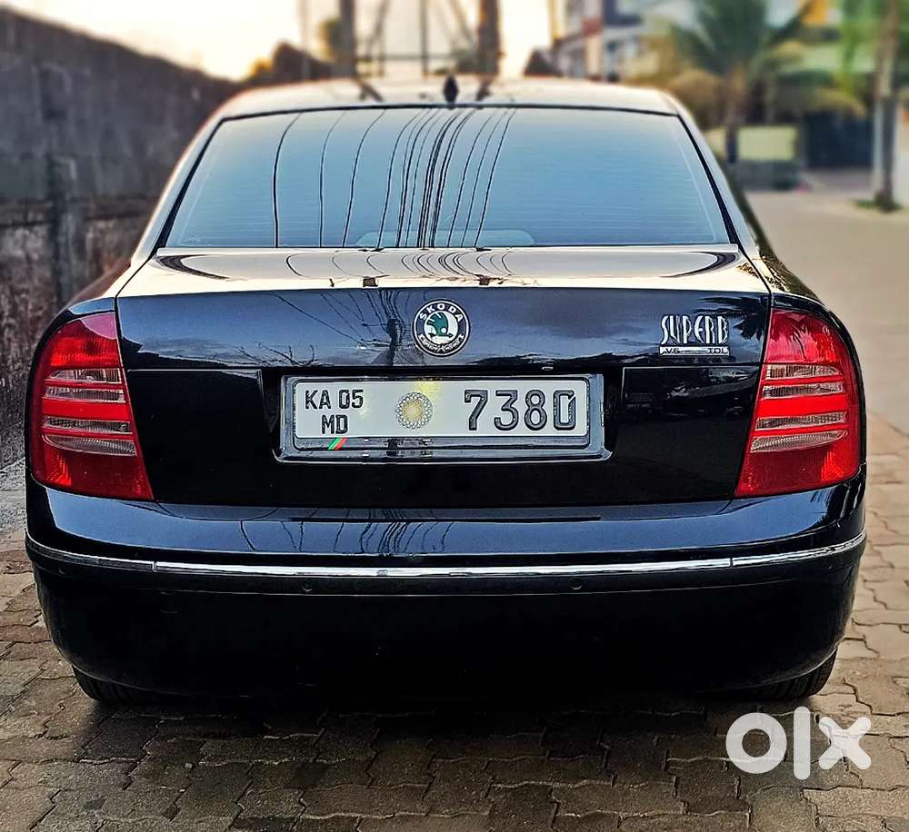 Skoda Superb 2006 Diesel 48000 Km Driven