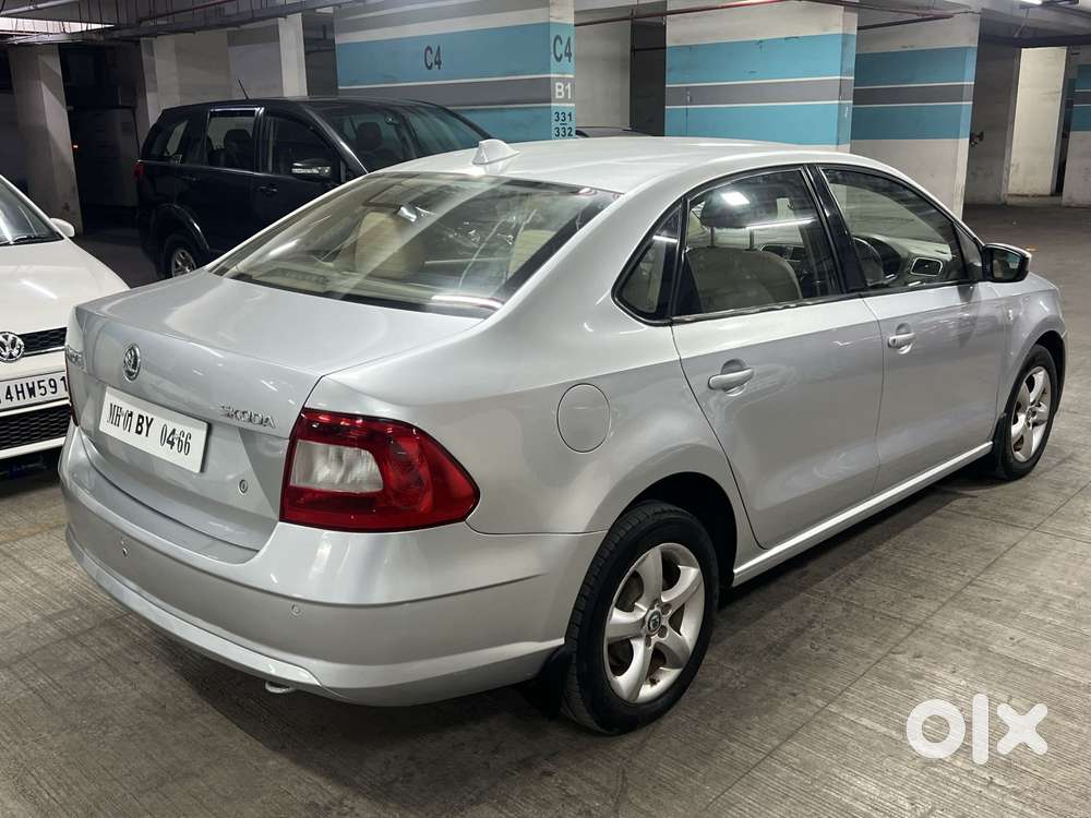 Skoda Rapid 1.0 Ambition Tsi At, 2015, Petrol