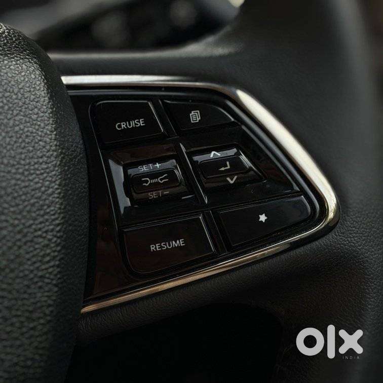 Mahindra Xuv700 2.2 Ax 7 Diesel At Str, 2024, Diesel