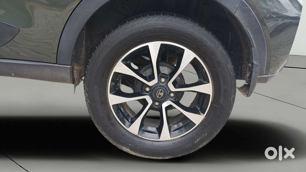 Tata Nexon 1.2 Revotron Xza Plus, 2021, Petrol