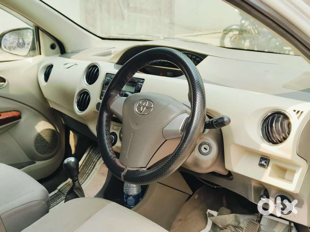 Toyota Etios 2013-2014 V, 2013, Cng & Hybrids