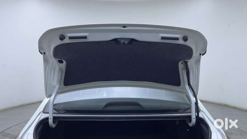 Honda City I-vtec V, 2022, Petrol