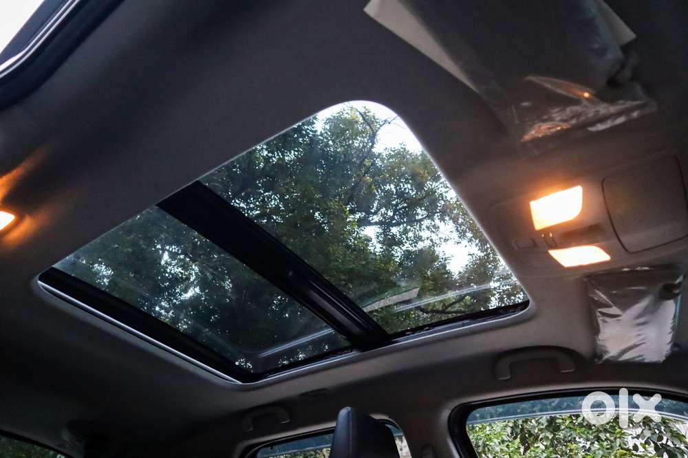 Maruti Suzuki Grand Vitara 1.5 Alpha Plus Intelligent Hybrid Ecvt, 2..