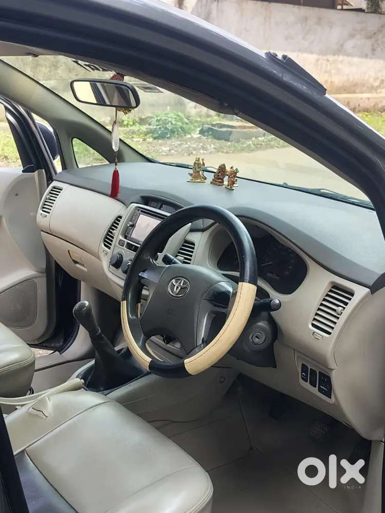 Toyota Innova 2.5 G4 2013