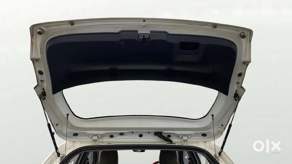 Tata Altroz 1.2 Xm Plus, 2021, Petrol