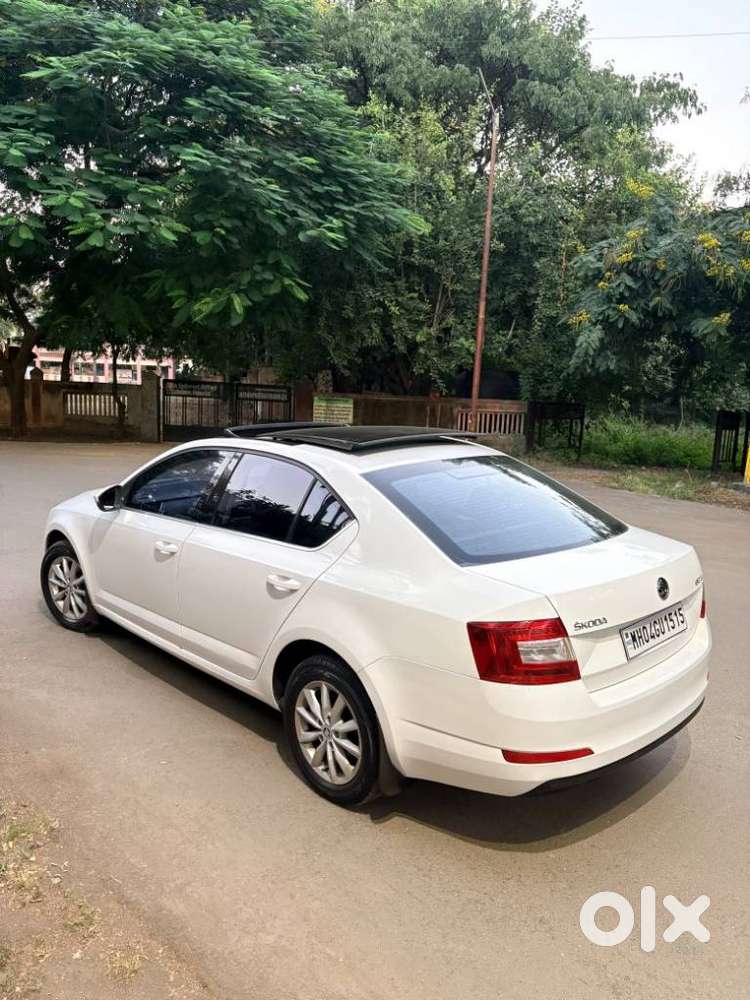 Skoda Octavia 2.0 Tdi Style Plus At, 2015, Diesel