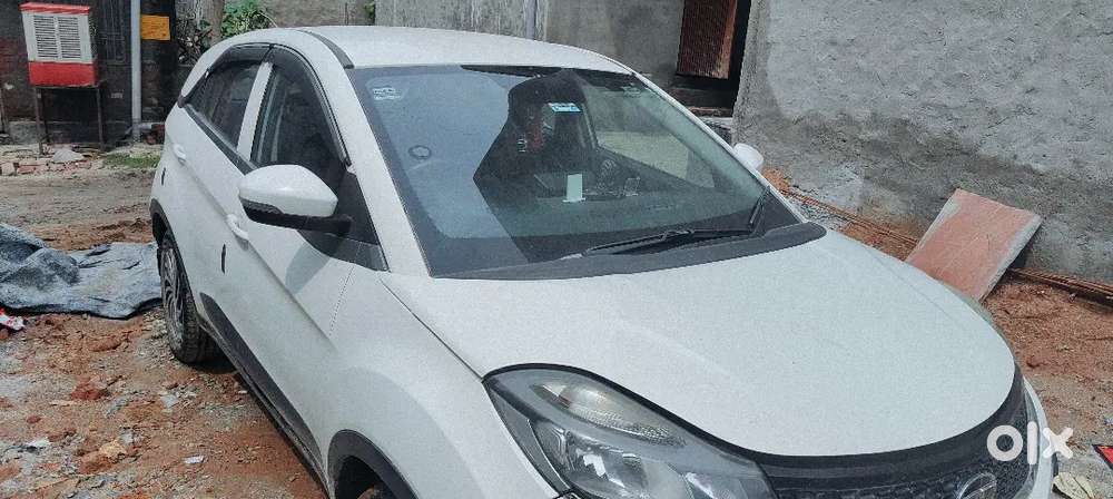 Tata Nexon Revotron 2018 With 70000 Km