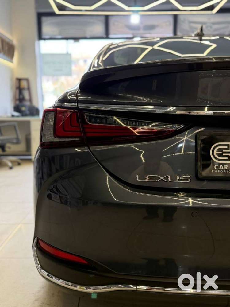 Lexus Es 300h Exquisite, 2024, Petrol