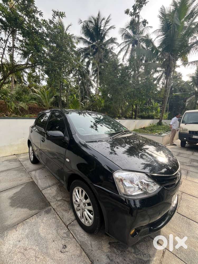 Toyota Etios Liva Petrol 2011