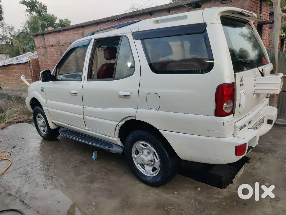 Tata Safari 2011 Diesel 10001 Km Driven