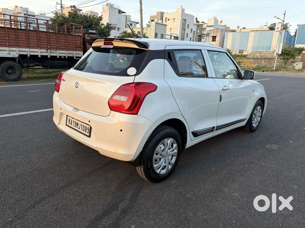 Maruti Suzuki Swift Lxi, 2018, Petrol
