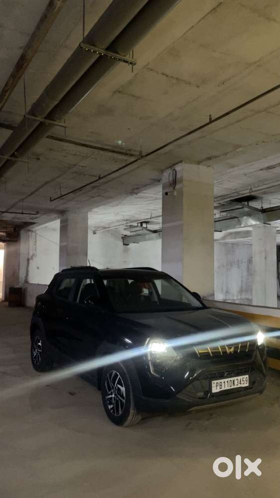 Mahindra Xuv 3xo 2025