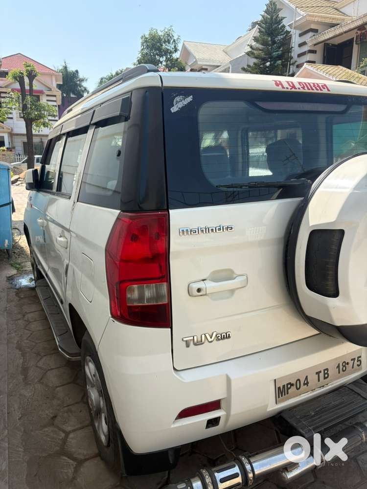 Mahindra Tuv 300 2018 Diesel Car