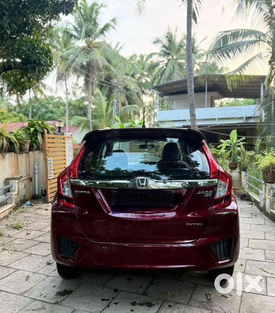 Honda Jazz 2018 Petrol Well Maintained