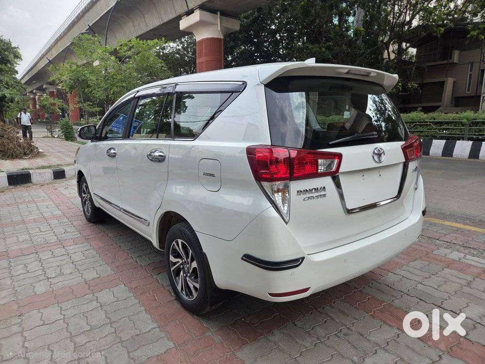 Toyota Innova Crysta 2.4 V 7 Str, 2022, Diesel