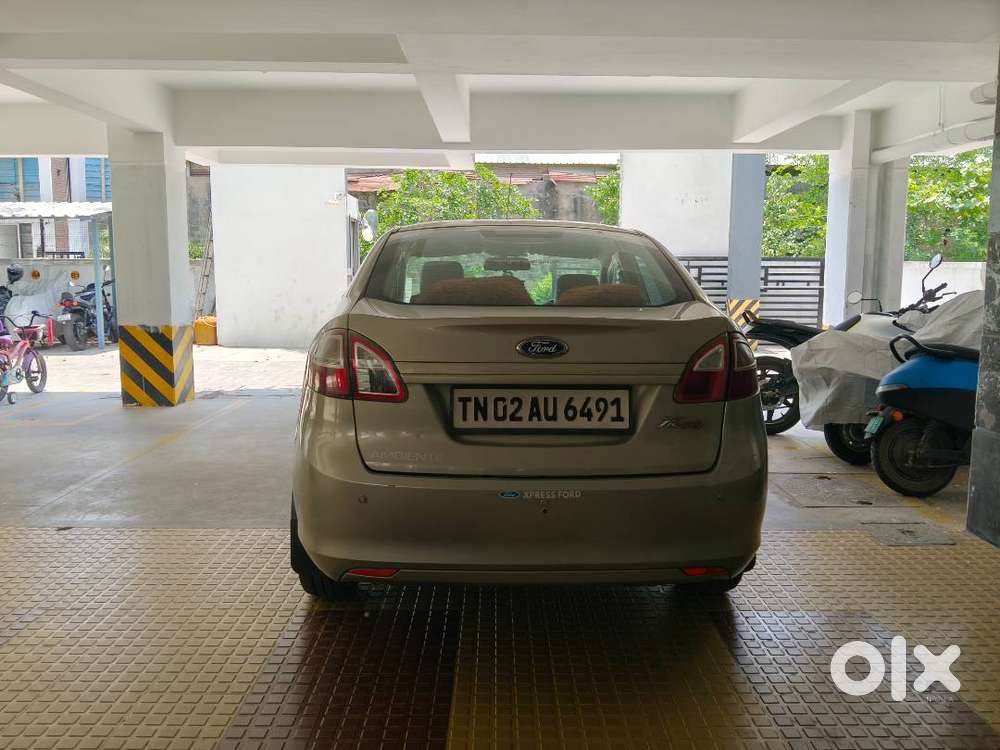 Ford Fiesta 2012 Petrol