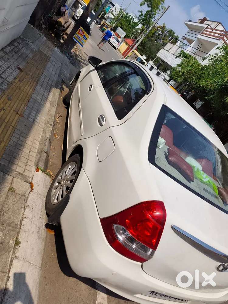 Cng Toyota Etios 1.5 Std 2014
