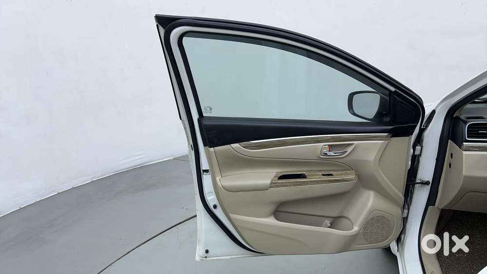 Maruti Suzuki Ciaz Alpha 1.5 At, 2022, Petrol