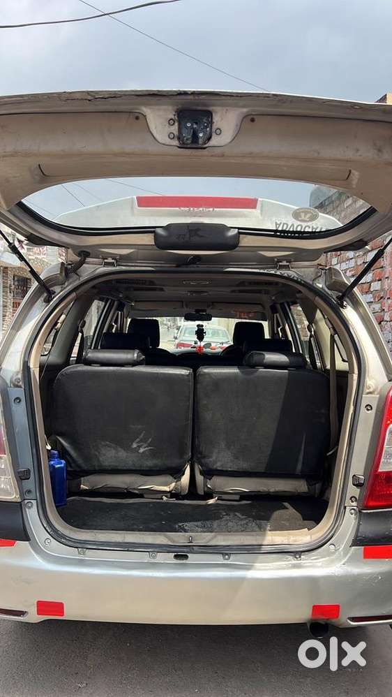 Toyota Innova 2006 Diesel Well Maintained