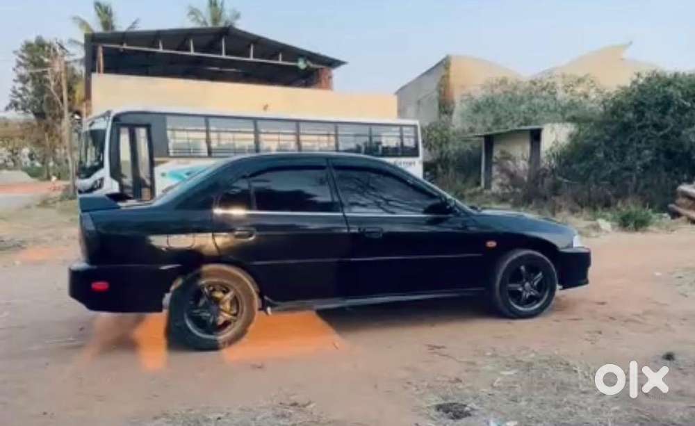 Mitsubishi Lancer 2002 Petrol Well Maintained