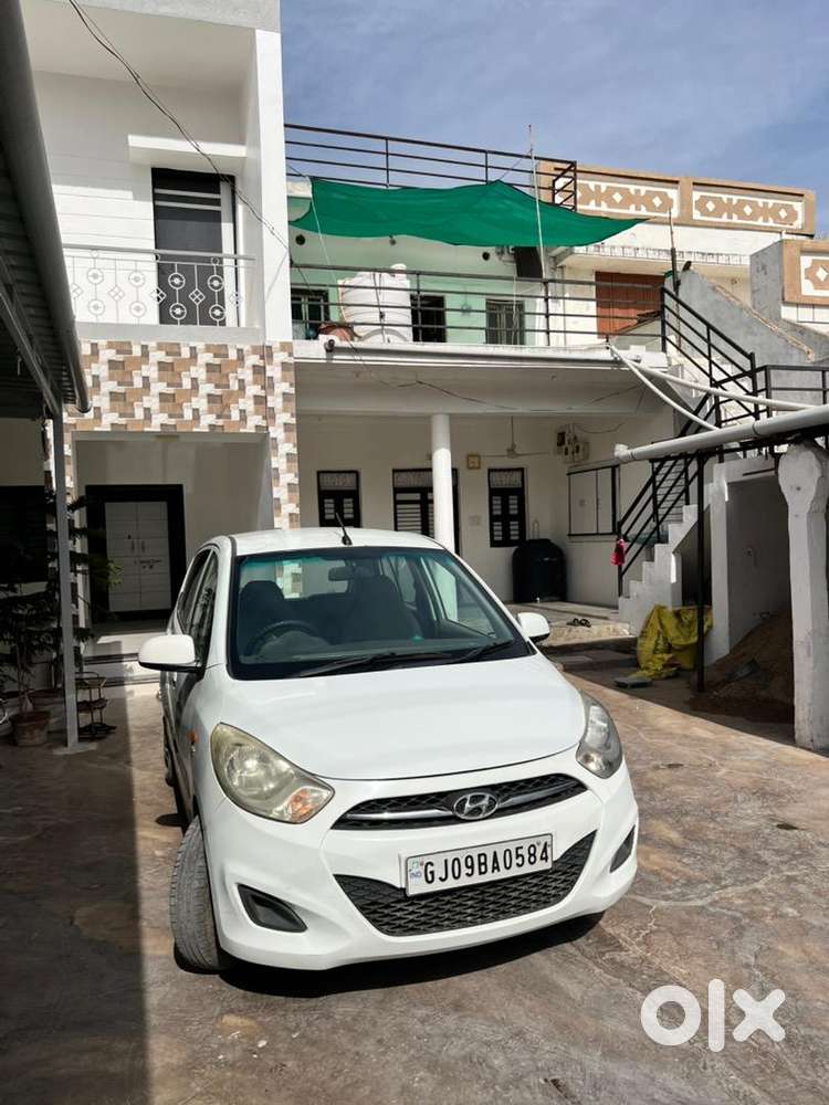 Hyundai I10 2011 Cng 76756 Km Driven