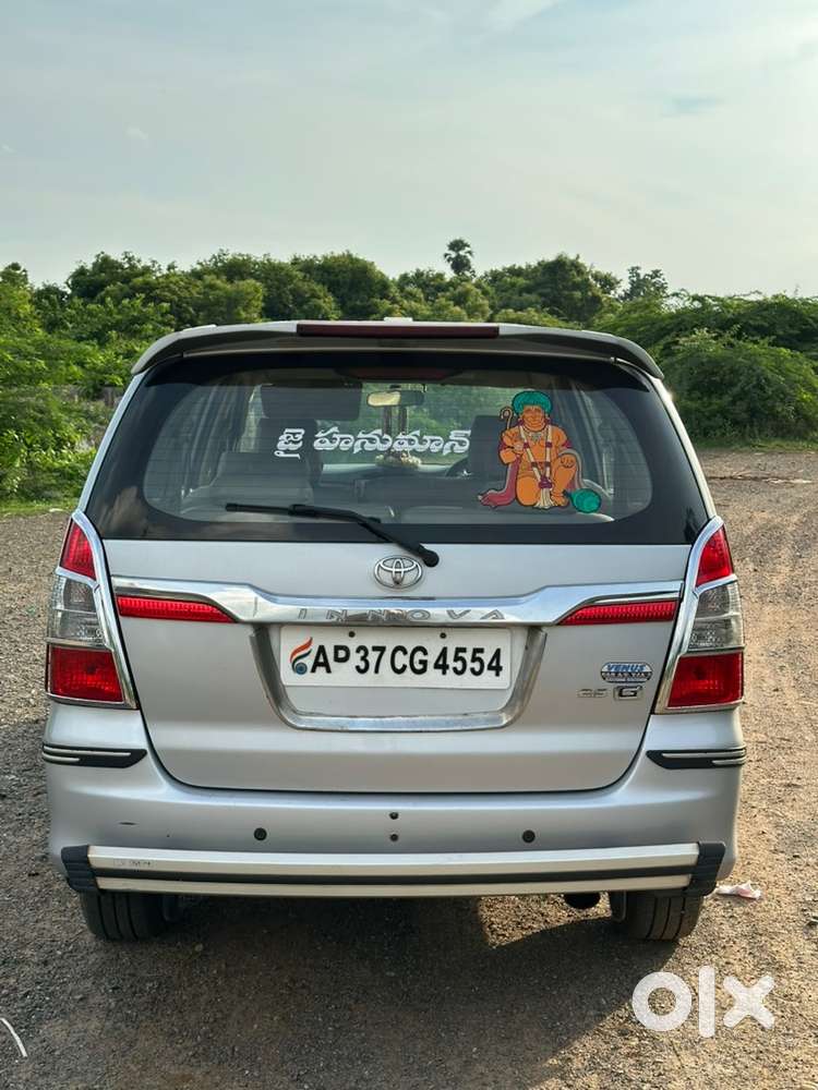 Toyota Innova Diesel 2014