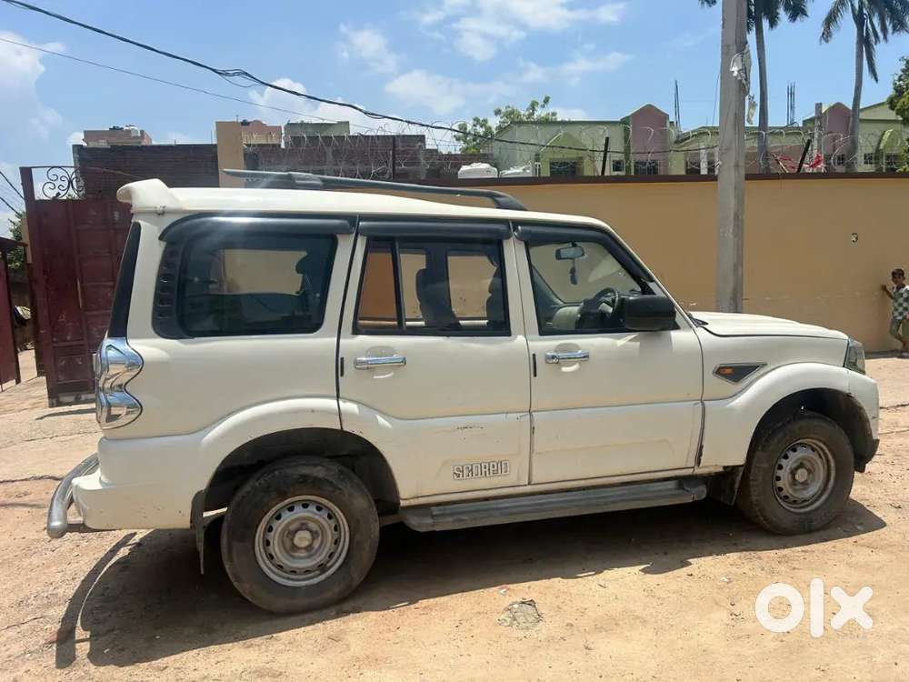 Mahindra Scorpio Diesel 2016