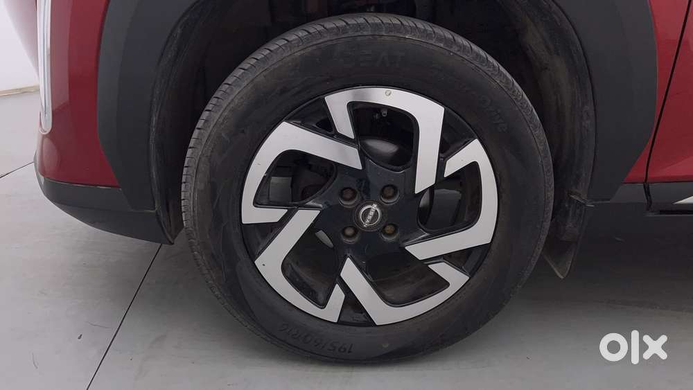Nissan Magnite 1.0 Xv Premium Turbo Cvt (o), 2021, Petrol