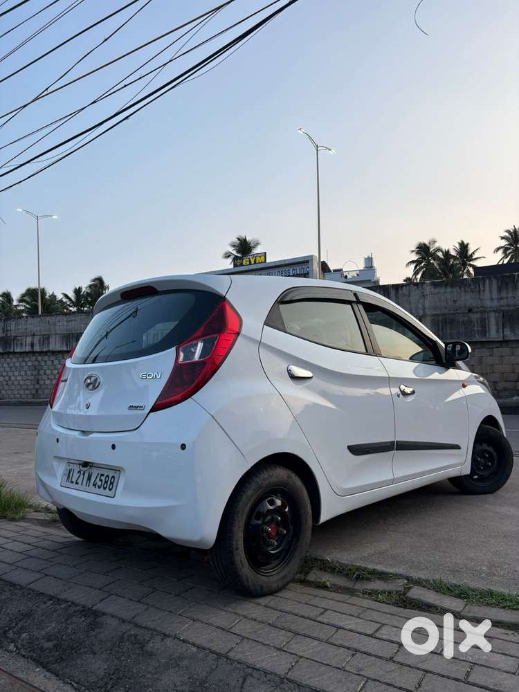 Hyundai Eon 0.8 Magna (o), 2016, Petrol