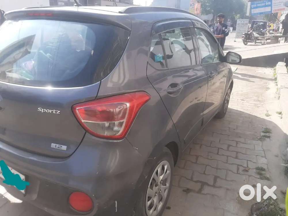 Hyundai Grand I10 2017 Cng & Hybrids Well Maintained