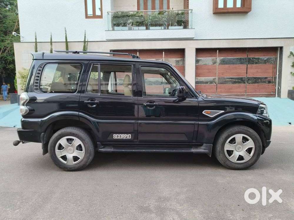 Mahindra Scorpio Intelli Hybrid S6 Plus, 2017, Diesel