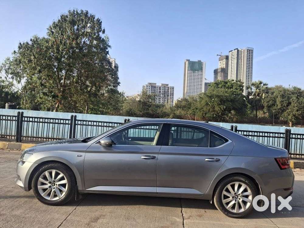 Skoda Superb Lk 1.8 Tsi At, 2016, Petrol