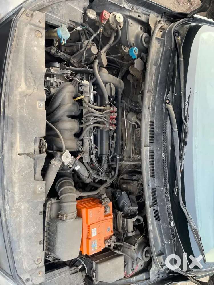 Hyundai Fluidic Verna 2012 Petrol 93350 Km Driven